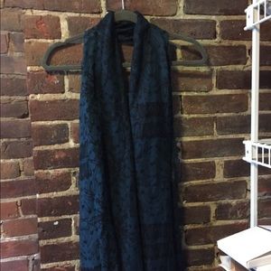 Safety pin print lightweight scarf